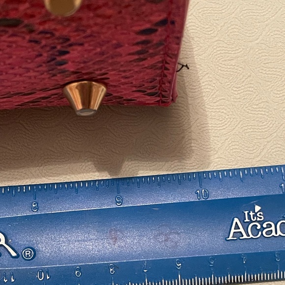 Pink Snakeskin Crossbody Purse - Picture 7 of 9